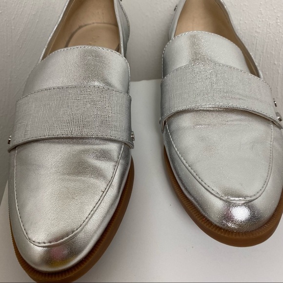 Women’s Silver Metallic Leather Loafers by Nine West. Sz 6M - Picture 10 of 16
